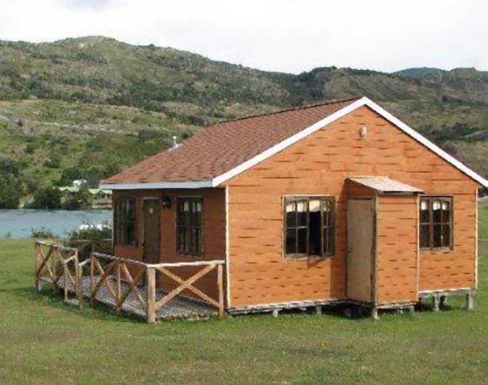 Cabanas Lago Tyndall Torres del Paine National Park Exterior photo