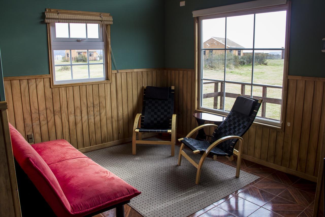 Cabanas Lago Tyndall Torres del Paine National Park Exterior photo